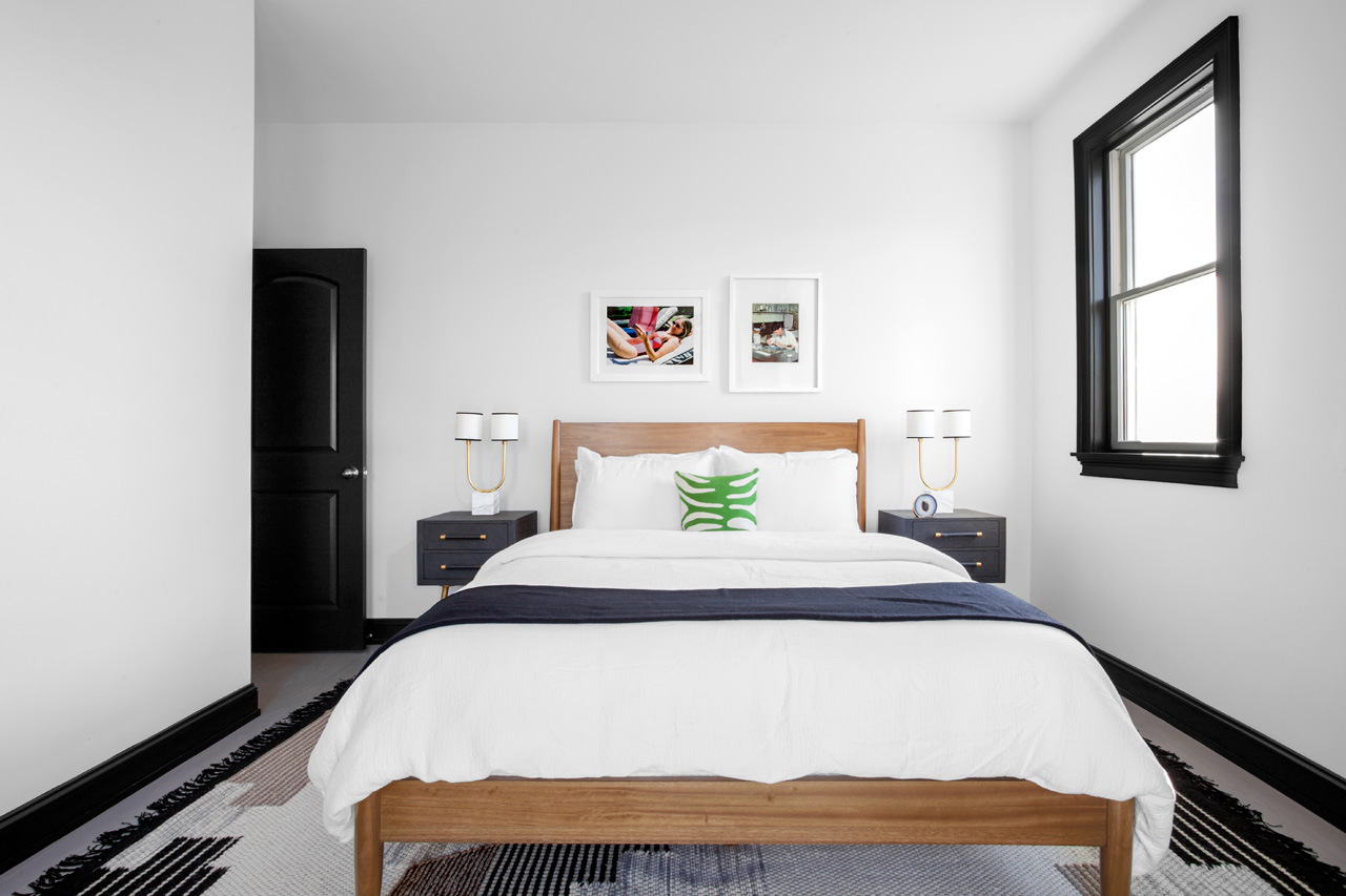 Montauk Mid-Century ModernHome Makeover