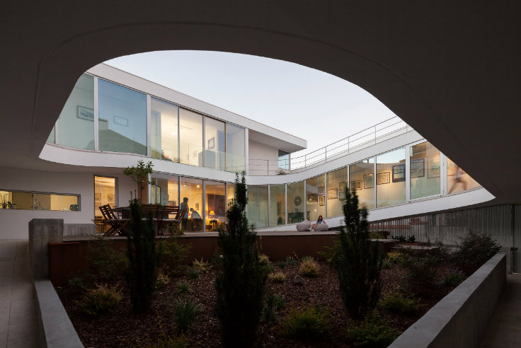 A Spiralling walkway design at a Portuguese family home