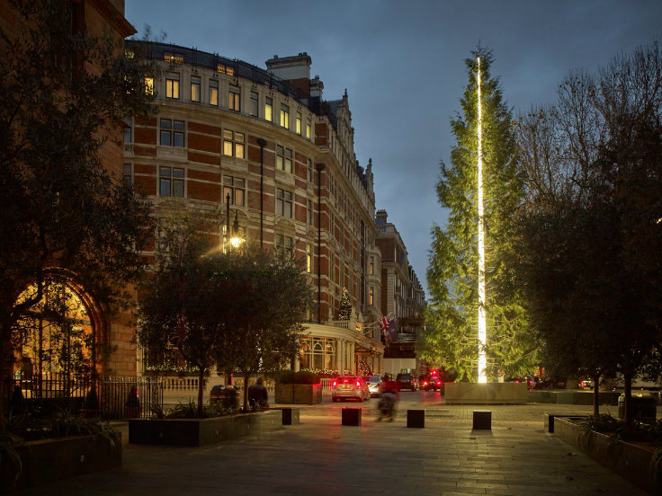 5 London's Festive Decorations That You Must See!
