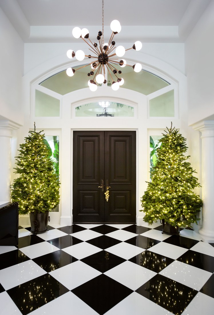 See what's Kris Jenner's favourite Christmas decor ideas