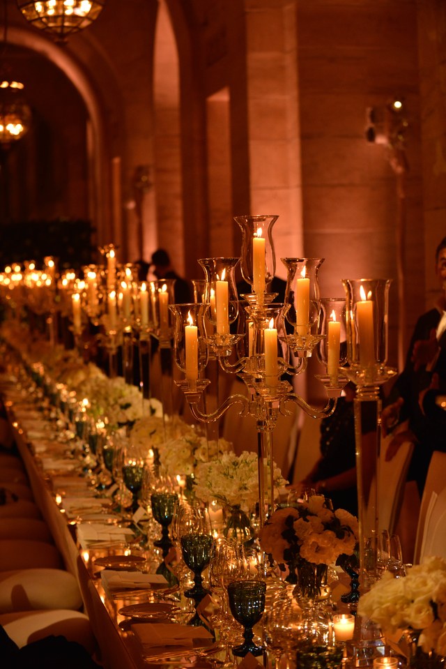 5 Must-haves for a perfect New Year's Eve Party