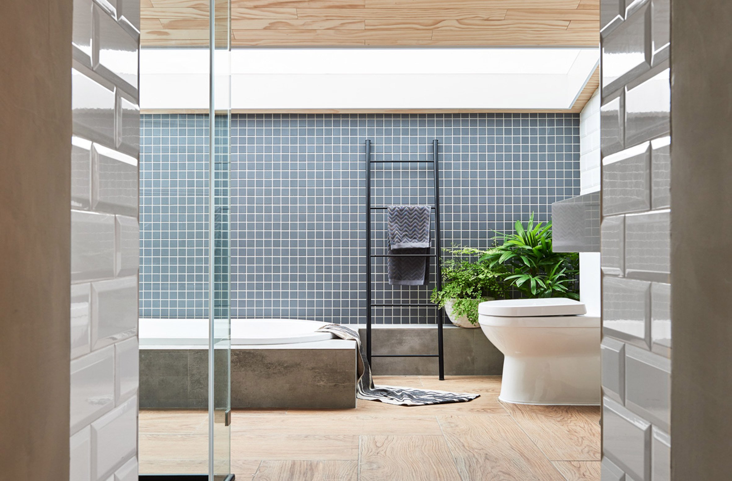 HAO Design readjusts Taiwanese home to put emphasis on the garden