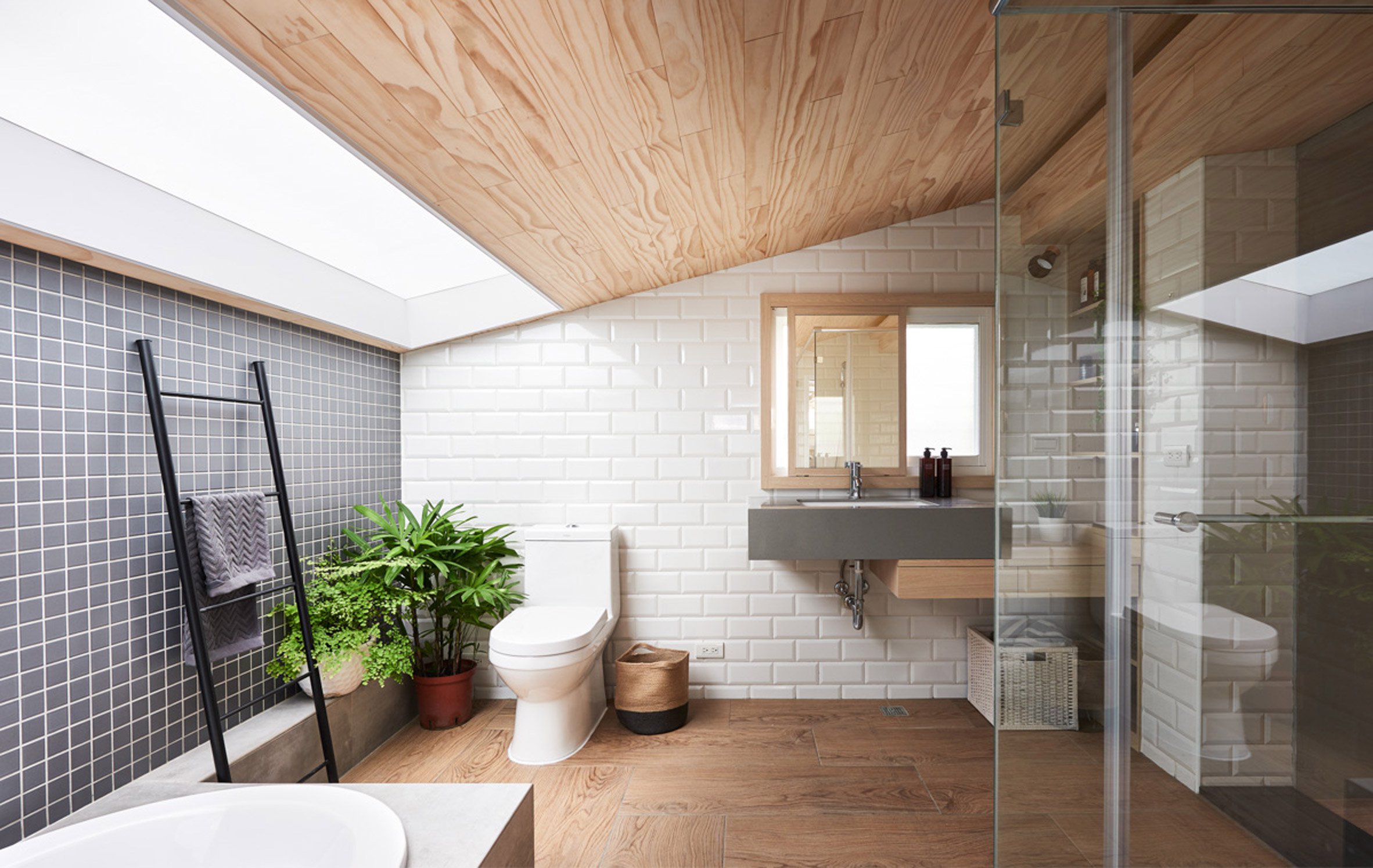 HAO Design readjusts Taiwanese home to put emphasis on the garden
