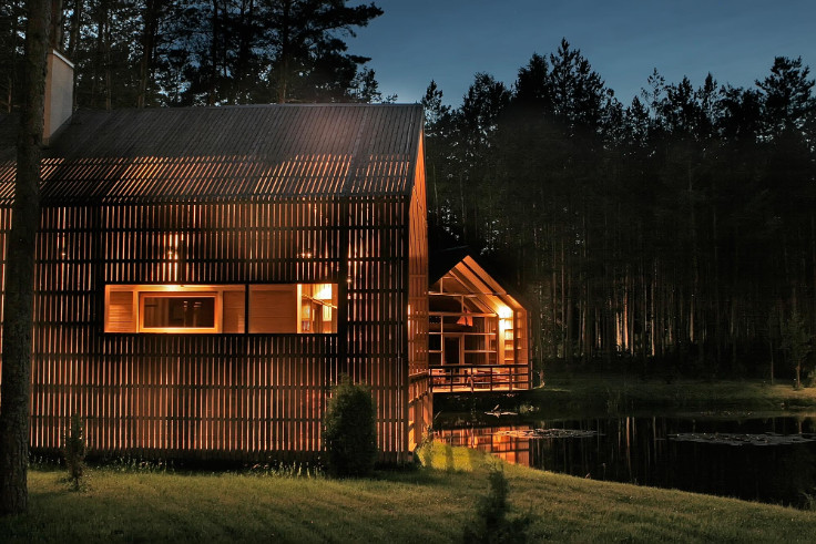 unique-places-in-the-world-wooden-house-surrounded-by-nature-14