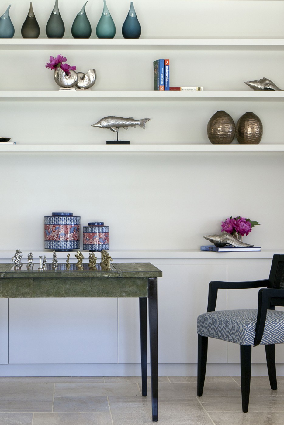 BEST INTERIOR DESIGN PROJECTS BY HOWES