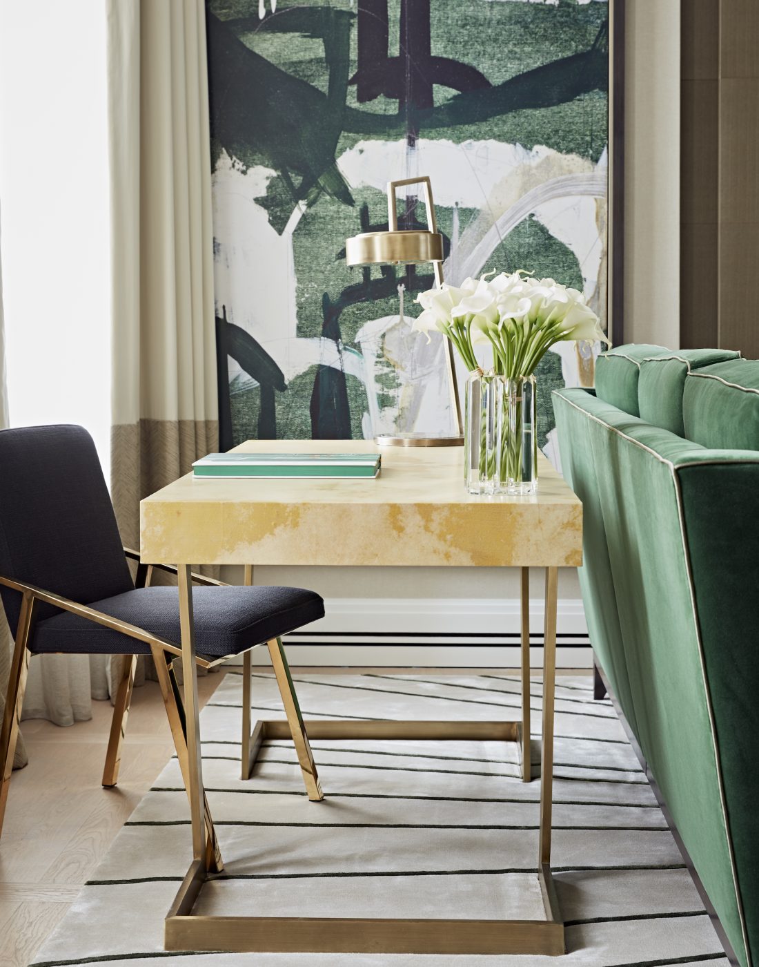 BEST INTERIOR DESIGN PROJECTS BY TAYLOR HOWES