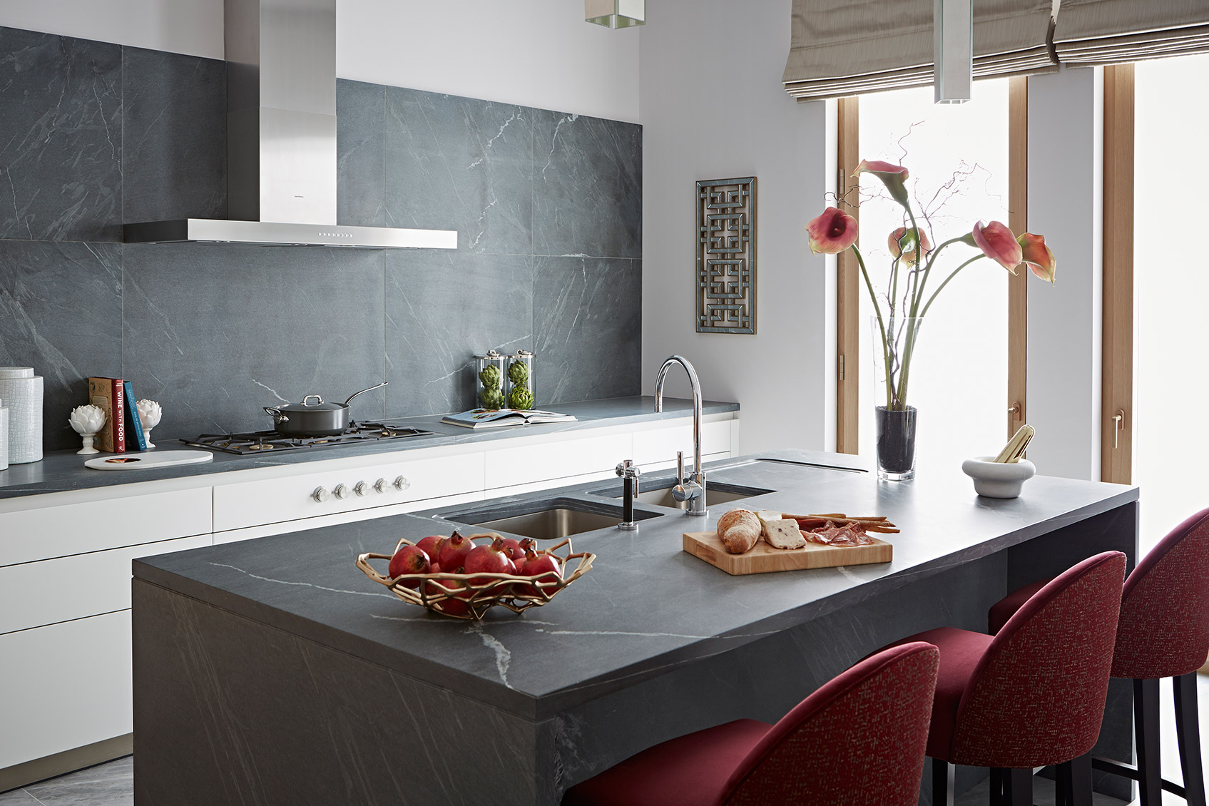 BEST INTERIOR DESIGN PROJECTS BY HOWES