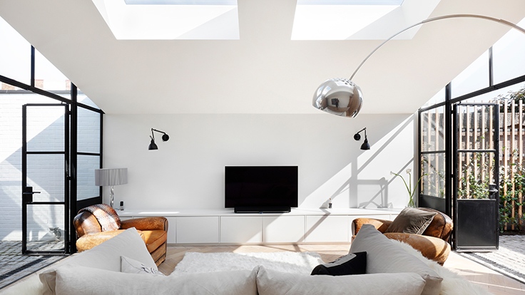 A beautiful contemporary house by De Rosee Sa in London