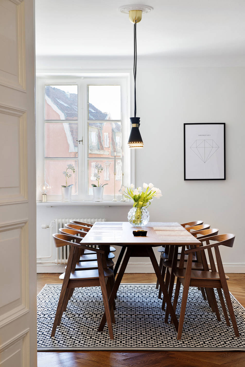 8 Mid-Century Related Things that Are Hot on Pinterest This Week