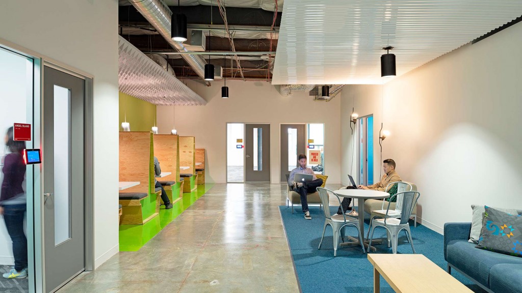 Facebook’s California Headquarters Are a ModernDesign Wonderland
