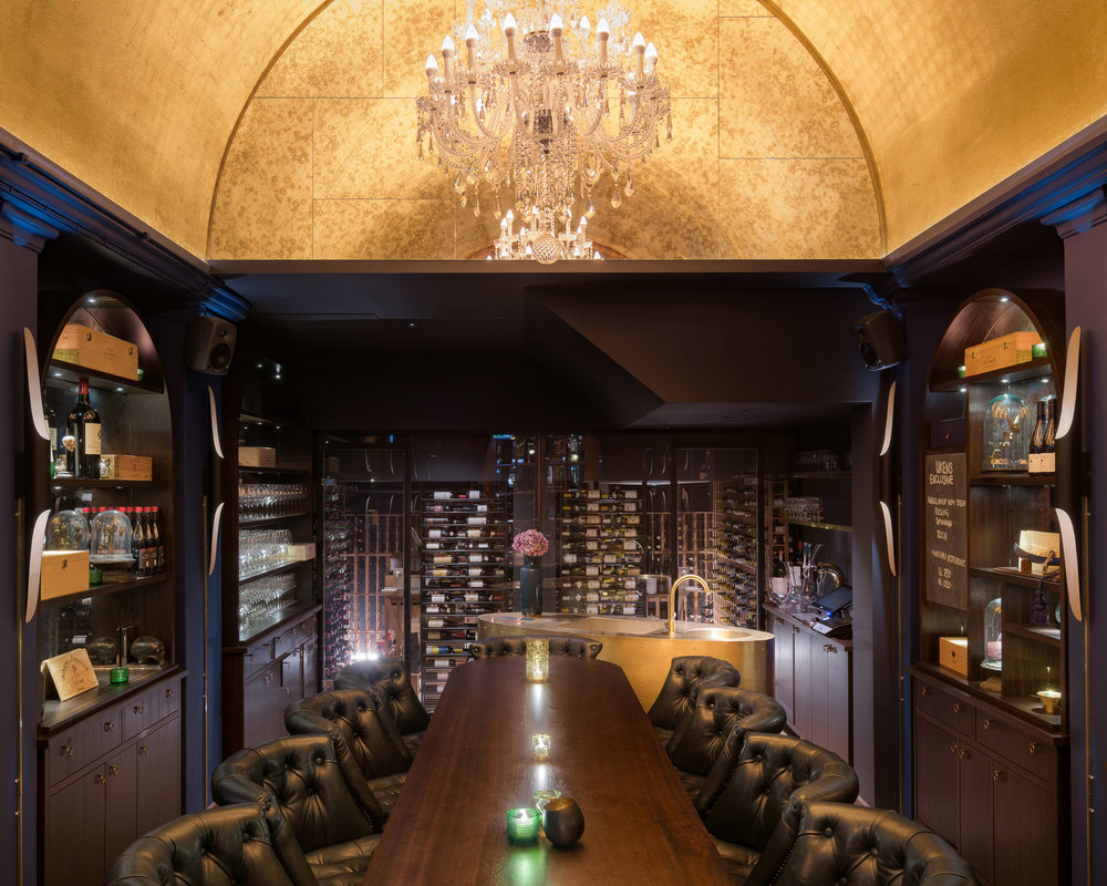 Mid-Century Modern Restaurant in Oslo Rocks the Best Lighting Designs