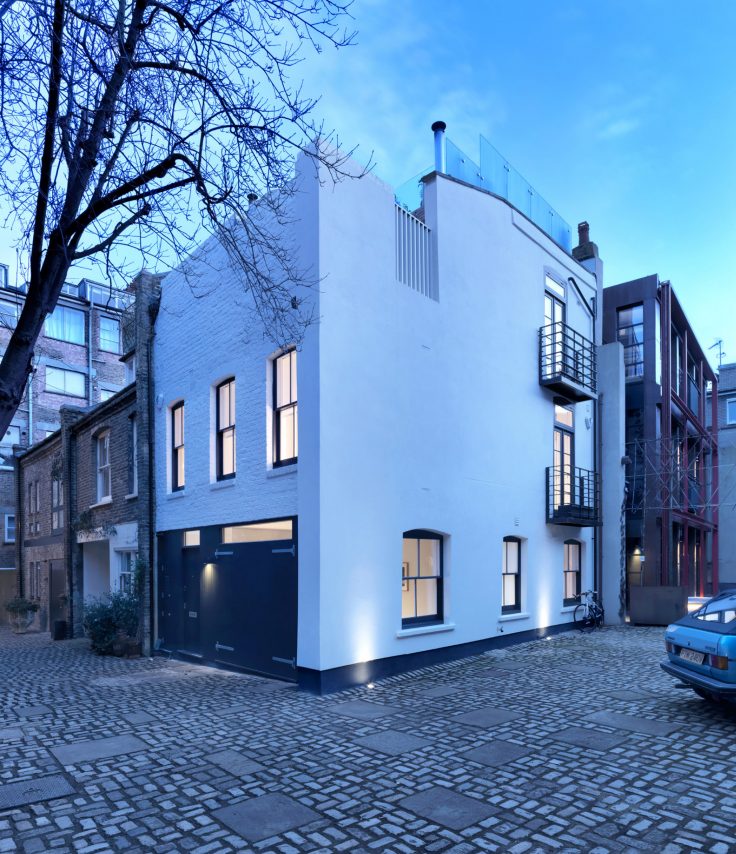 Take a look at this mews house with monochrome interiors!