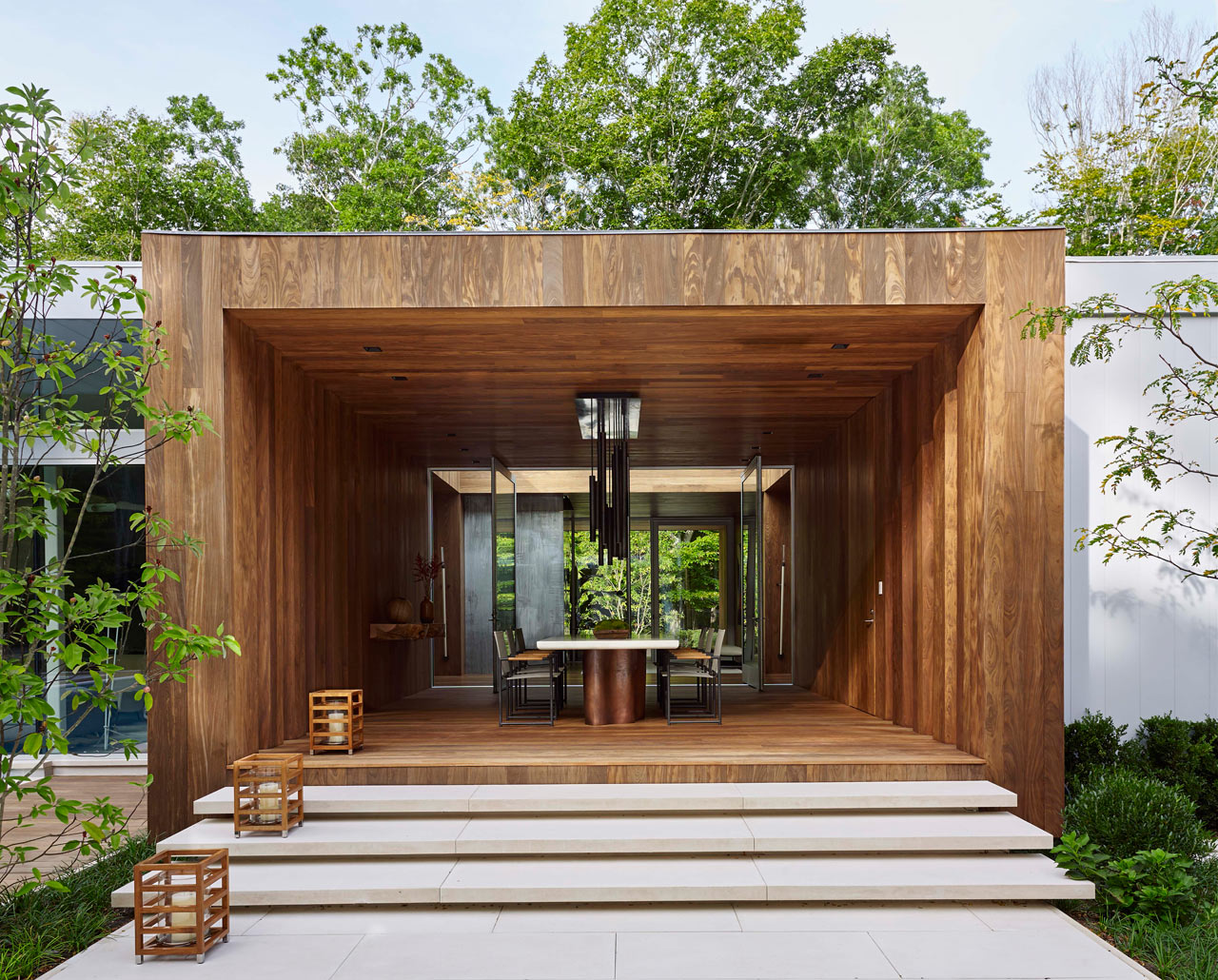 East Hampton House Makeover- From Gray to Gorgeous