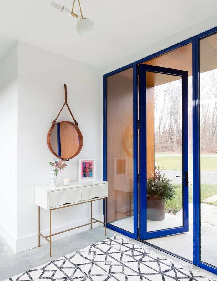 Mood Board- How Lapis Blue by Pantone Can be a Great Summer Color