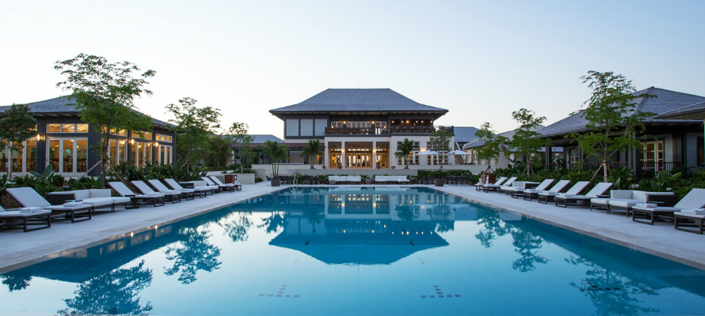 Summer Feeling- Island House in the Bahamas by Champalimaud Design