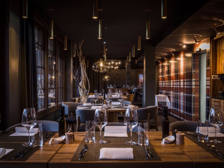 Fall in love with these lighting projects for Hotels!