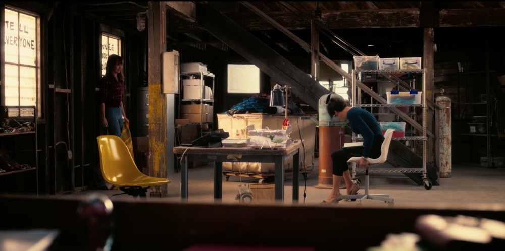 Inside the Screen- How Girlboss Is Rocking the Vintage World