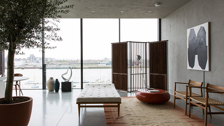 Take a Look at This Contemporary Show Flat by Cereal Magazine