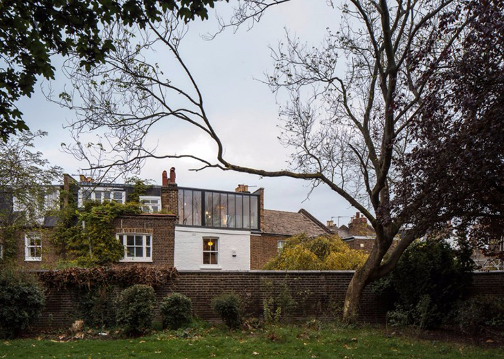 A TERRACE HOUSE IN LONDON THAT YOU SHOULD NOT MISS!