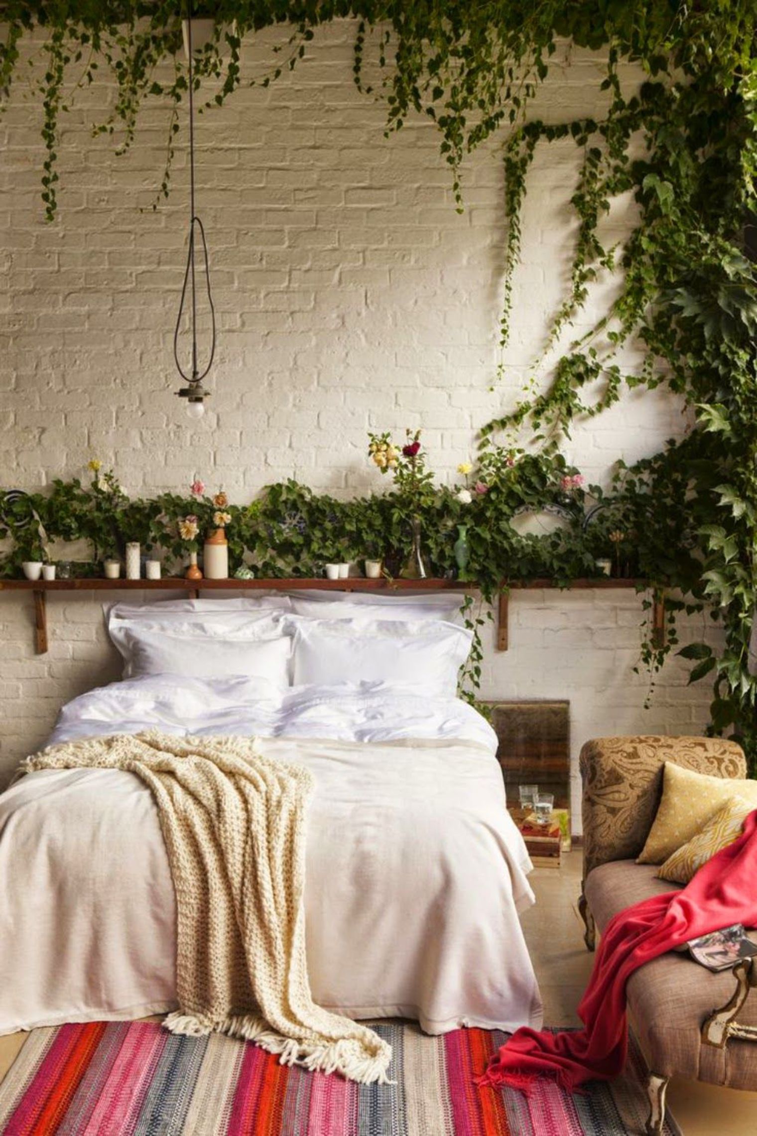 How to Rock Retro Chic Decor All Summer Long!