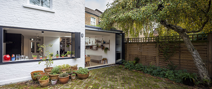 A TERRACE HOUSE IN LONDON THAT YOU SHOULD NOT MISS!