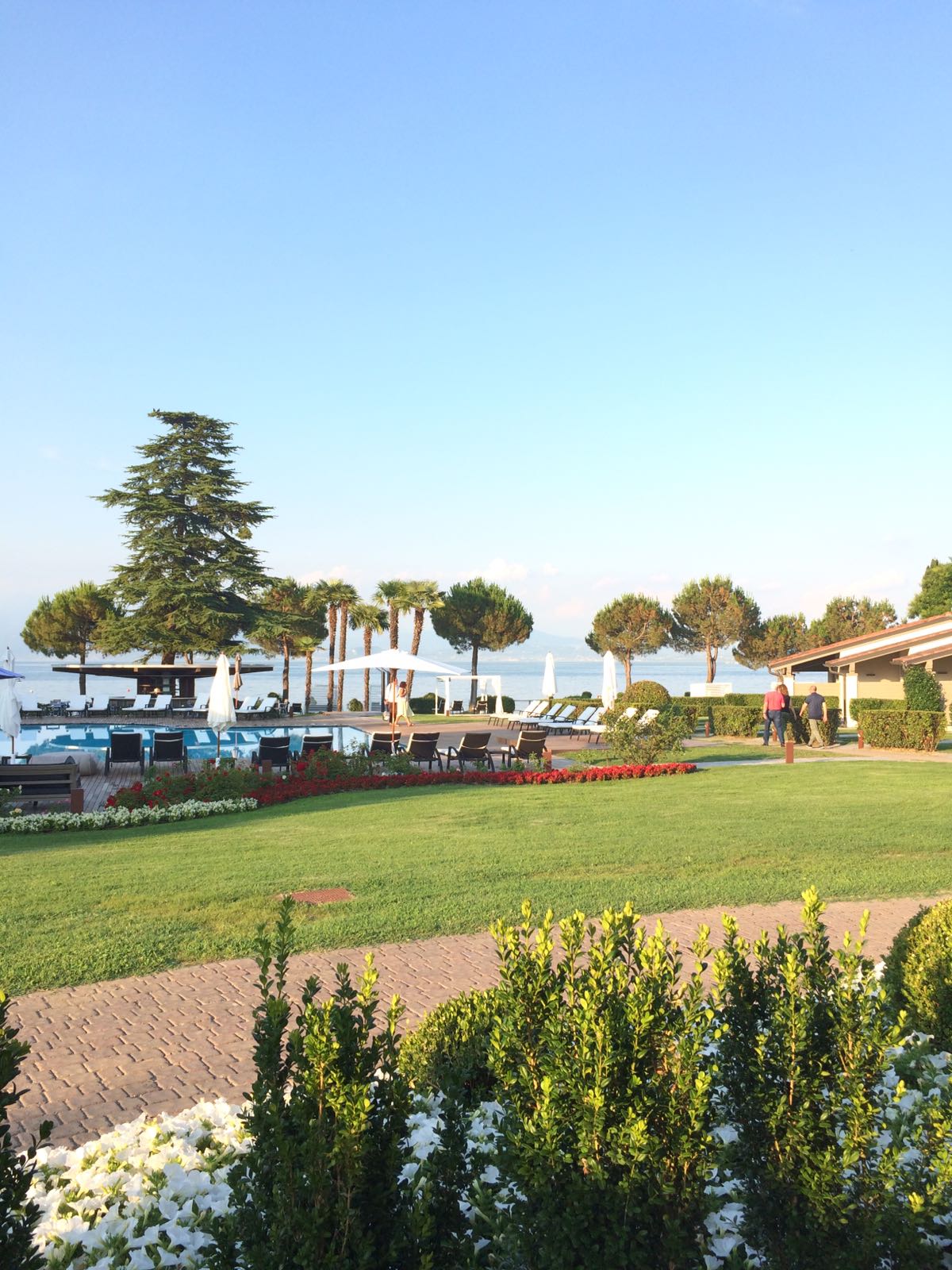 A Splendid Hotel in Lake Garda Holds the Most DelightFULL Lamps!