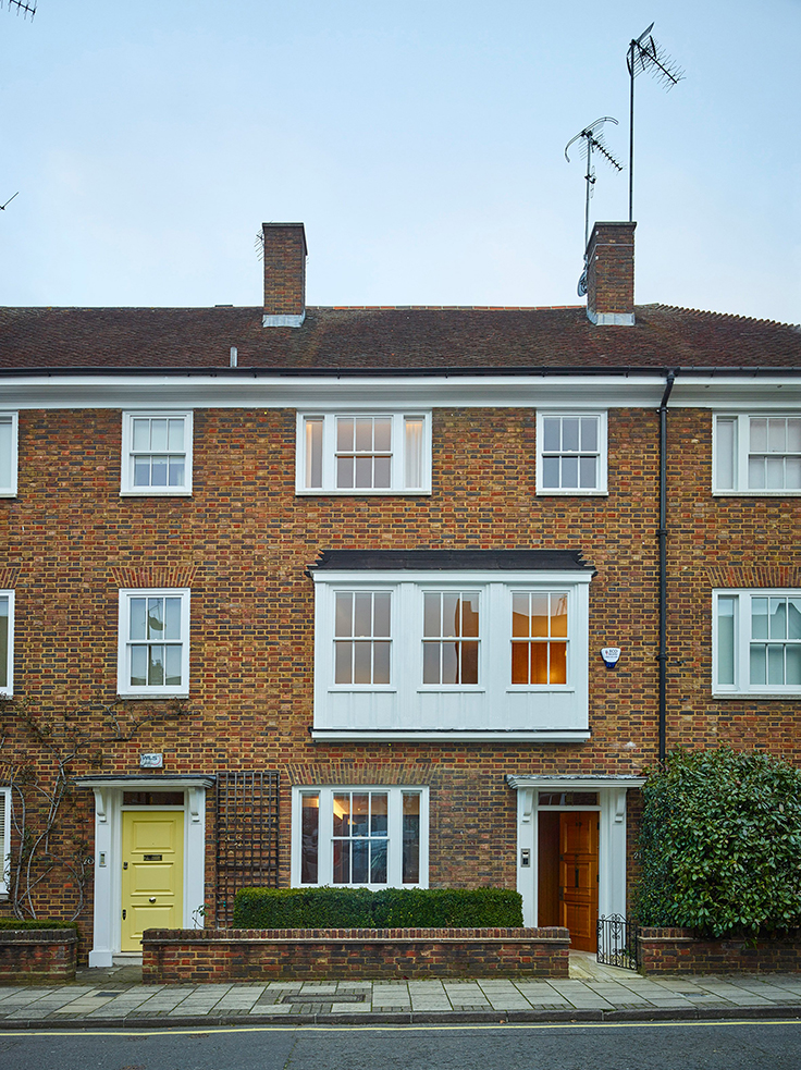 GET TO KNOW THIS AMAZING LONDON HOUSE!