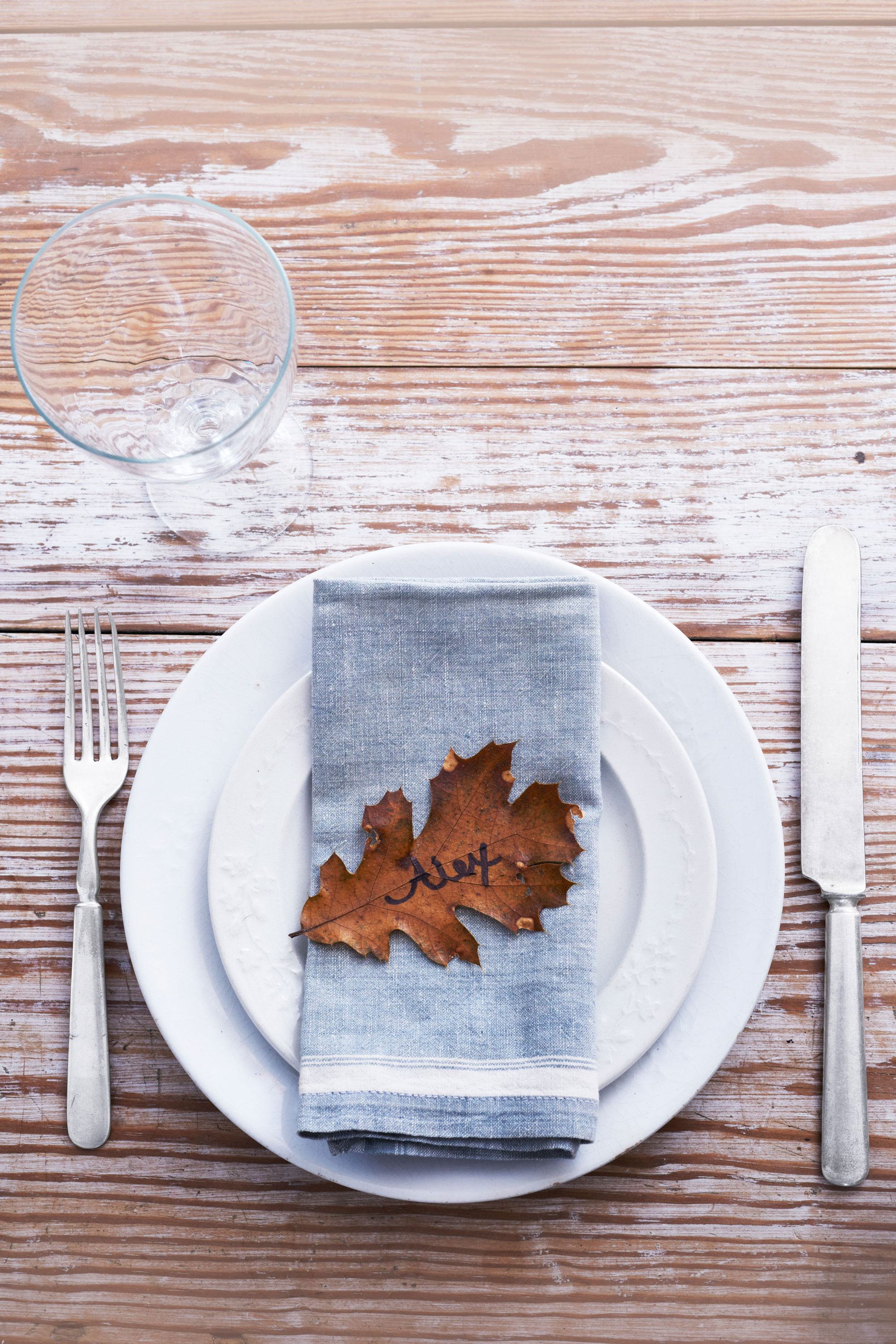 How to Turn Your Thanksgiving Decor Into a Success 7