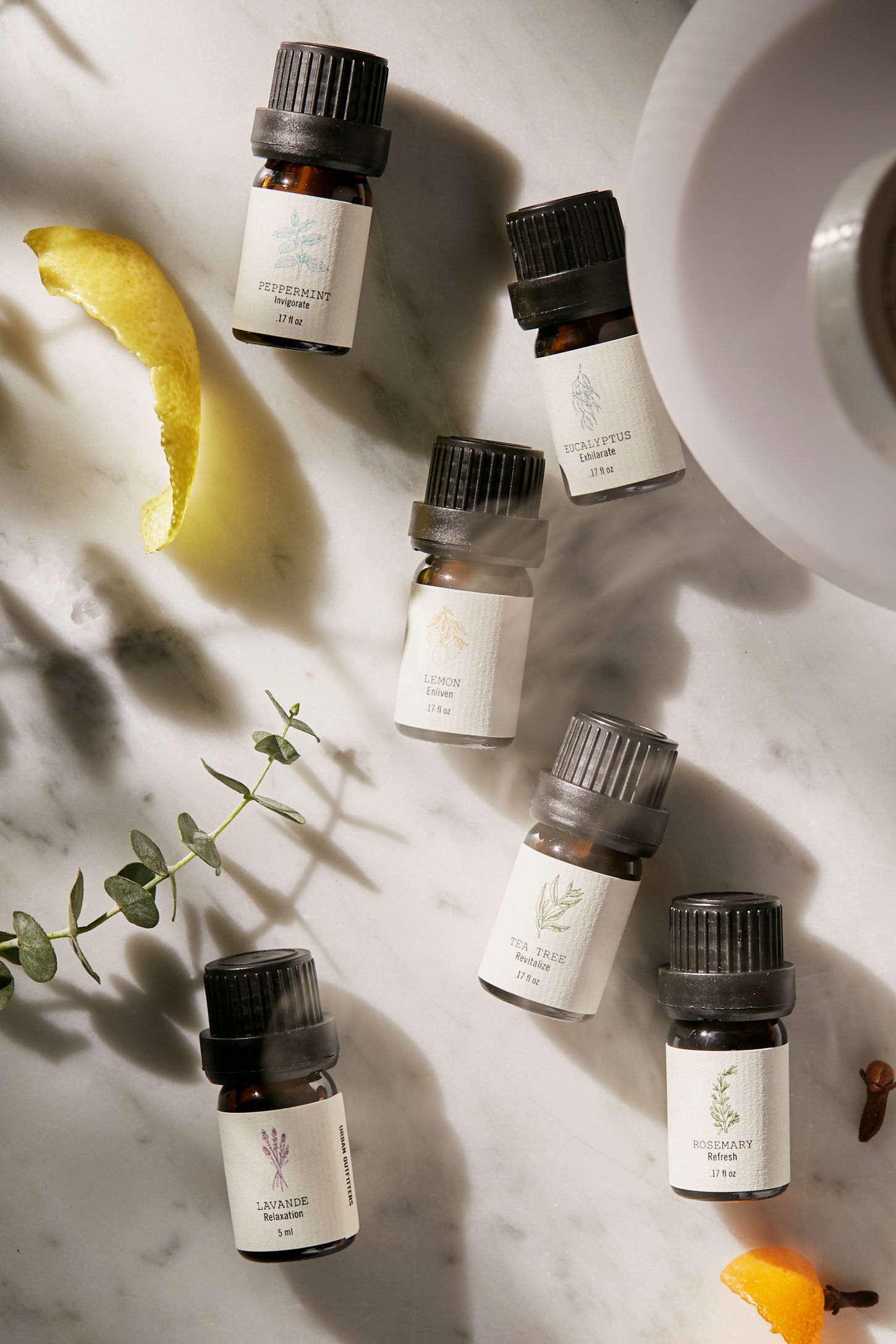 Unique Tips to Make Your Hotel Bedroom Feel Like Home 7