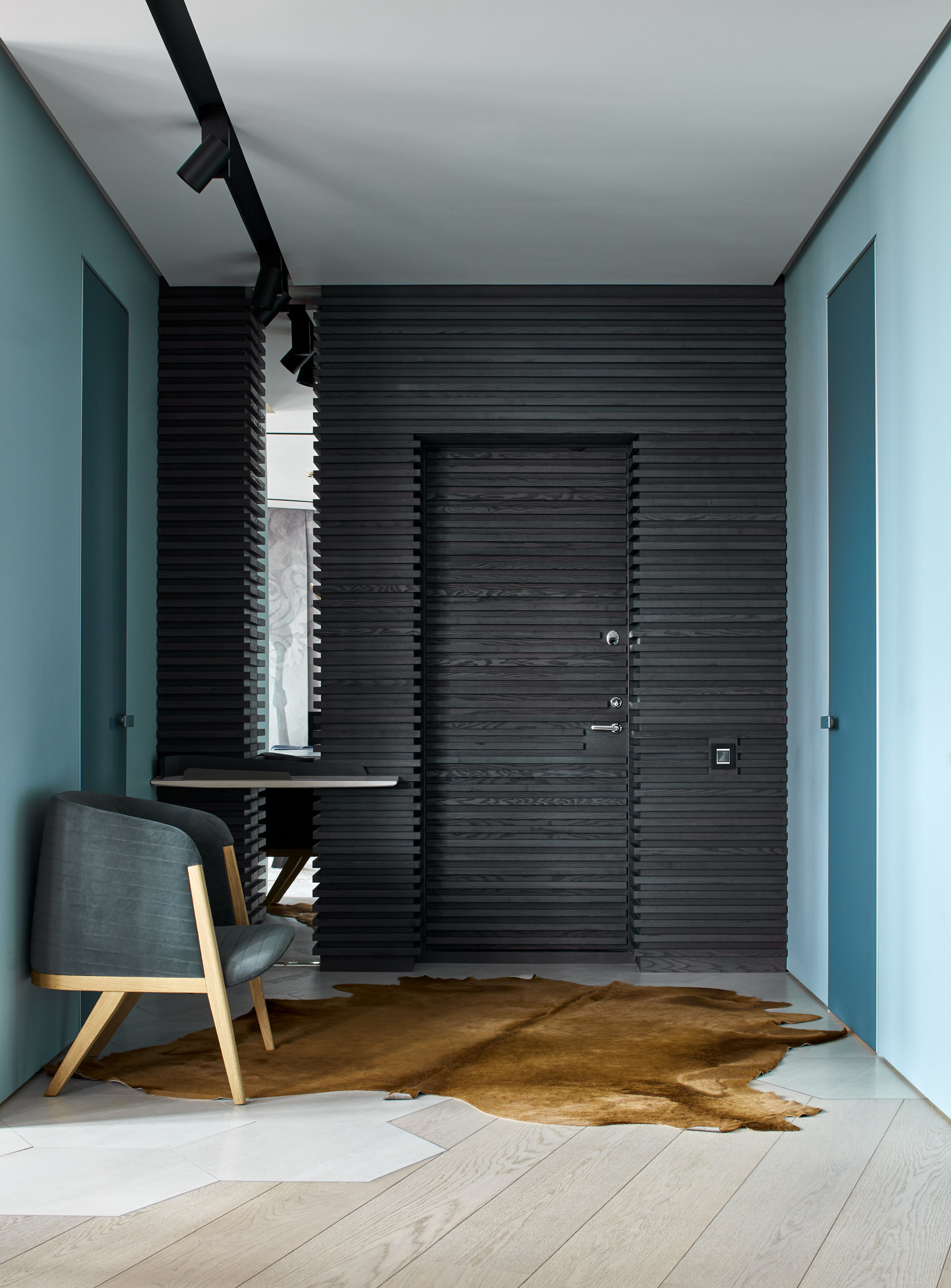 The Blue Apartment: A Trendy Apartment By The Baltic