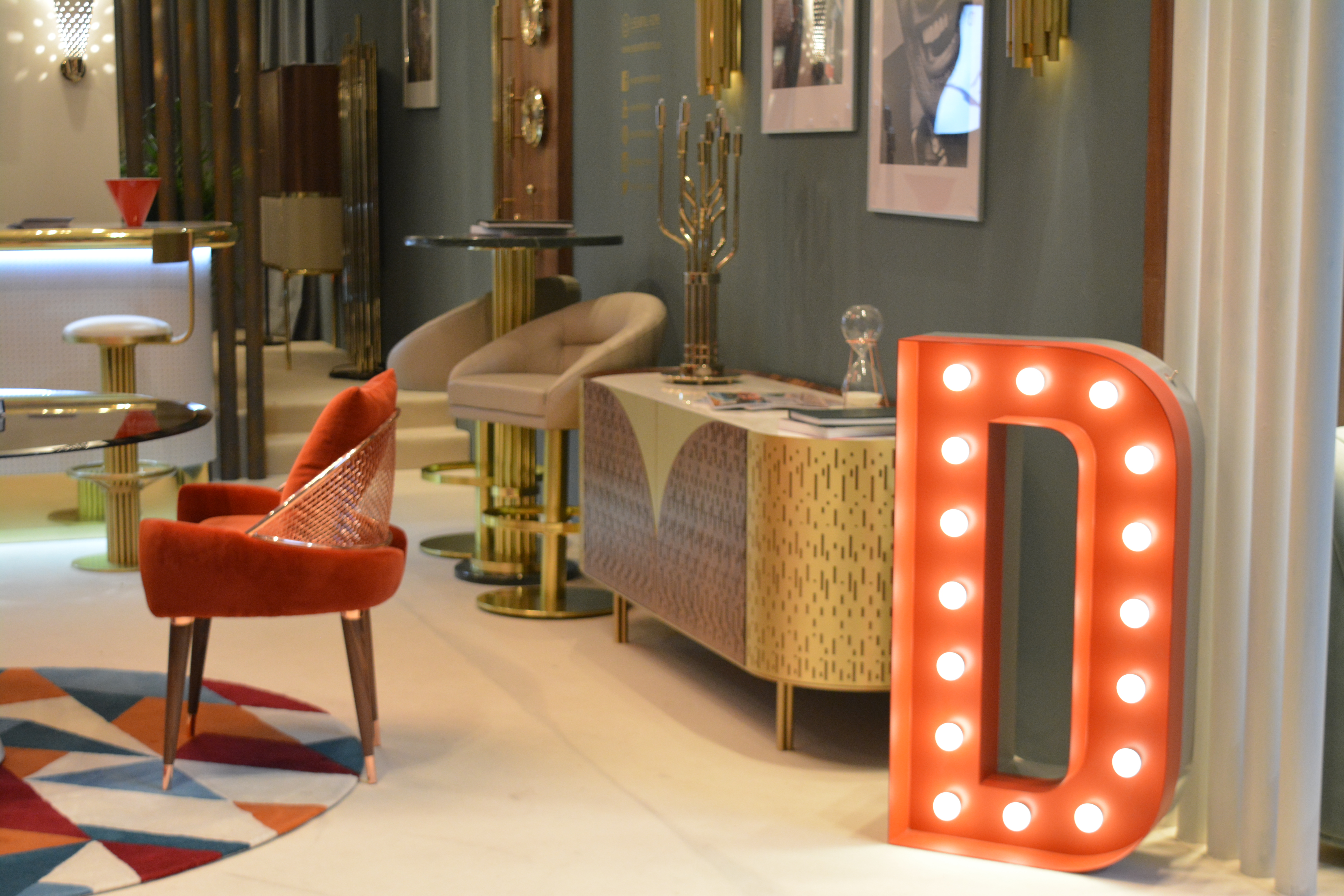 Keeping Up With iSaloni 2018 Mid-Century Best Stand! 6