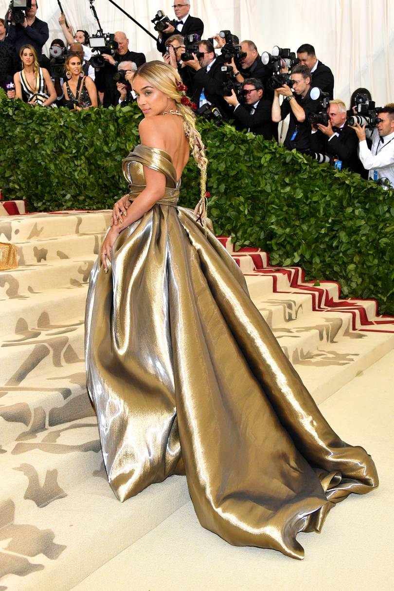 Heavenly Bodies MET Gala's 2018 Best Dressed Of The Evening 14