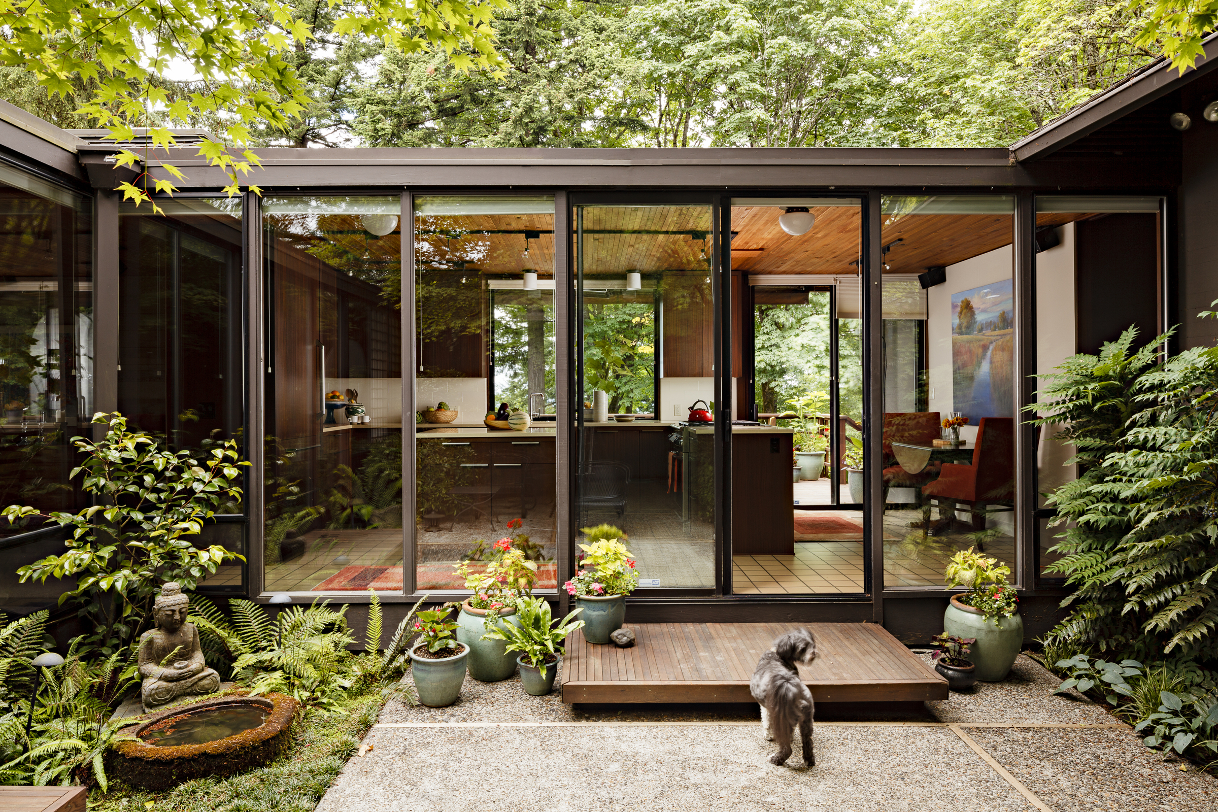 Time To Catch Up Why Mid-Century Style Is So In 10