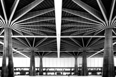 Carlo Donati's New Light Honors Pier Luigi Nervi and Gio Ponti's Top Project!