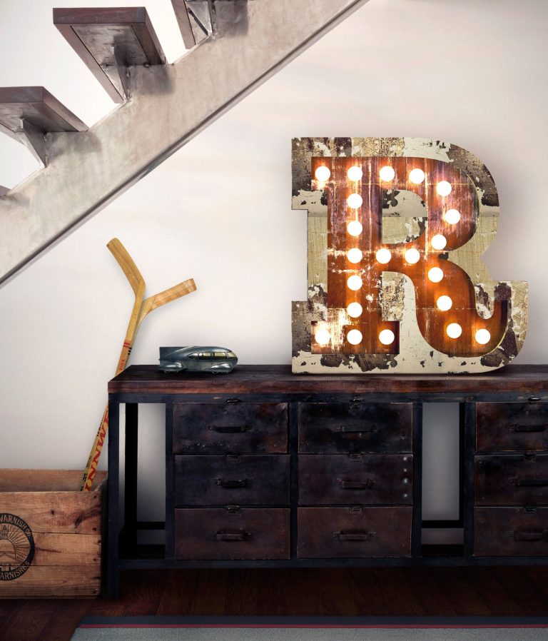Discover The Ultimate Marquee Lamps That Will Enlighten Your Outdoors and Indoors!