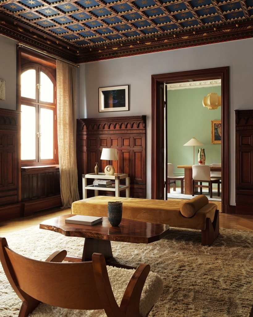 Discover our suggestions of furniture shops and showrooms in Stockholm to enjoy!