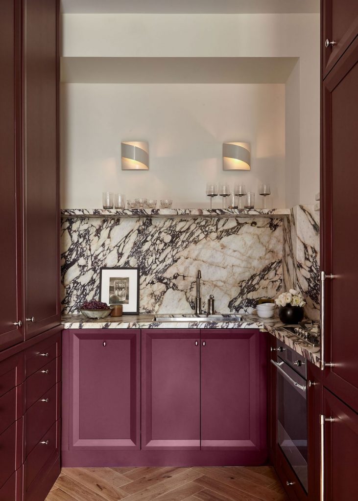 14 Designer Tips For Lightening Up A Dark Room