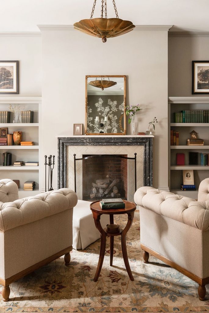 27 Easy Fireplace Decorating Ideas That’ll Look Stylish All Year Long