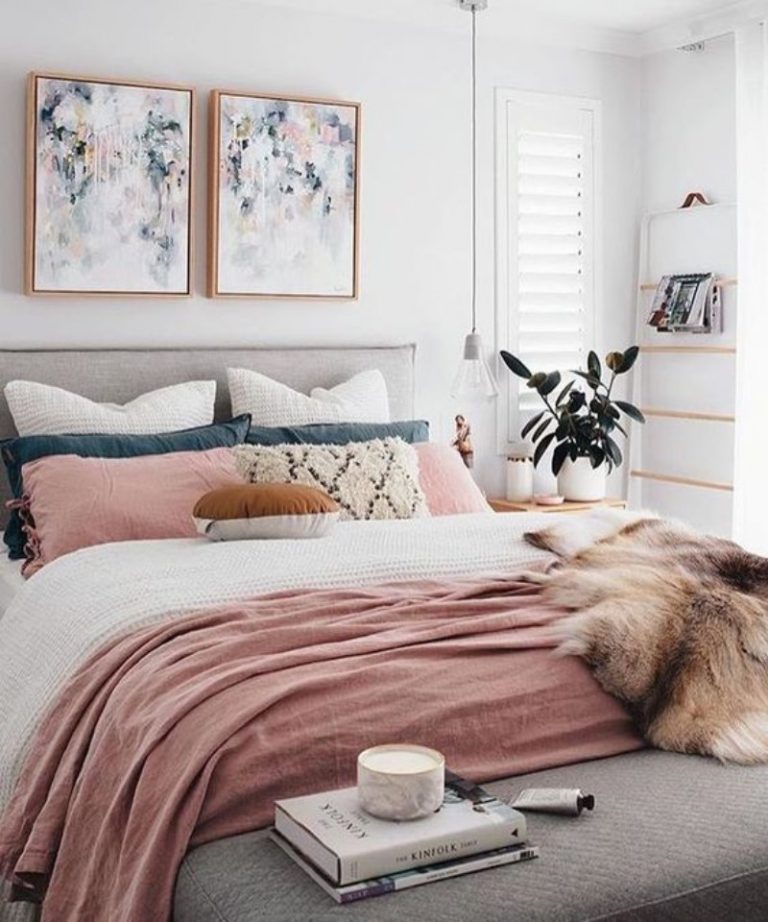 Get Cozy: 20 Best Ways To Decor Your Bedroom With a Scandinavian Design