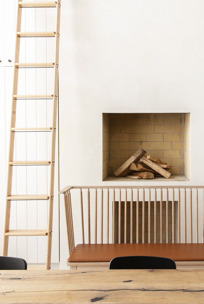 27 Easy Fireplace Decorating Ideas That’ll Look Stylish All Year Long