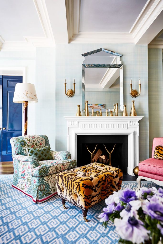 27 Easy Fireplace Decorating Ideas That’ll Look Stylish All Year Long