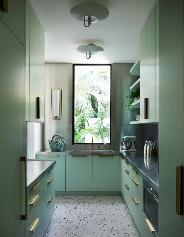 Inside An Unapologetically Fun Midcentury Home In L.A.