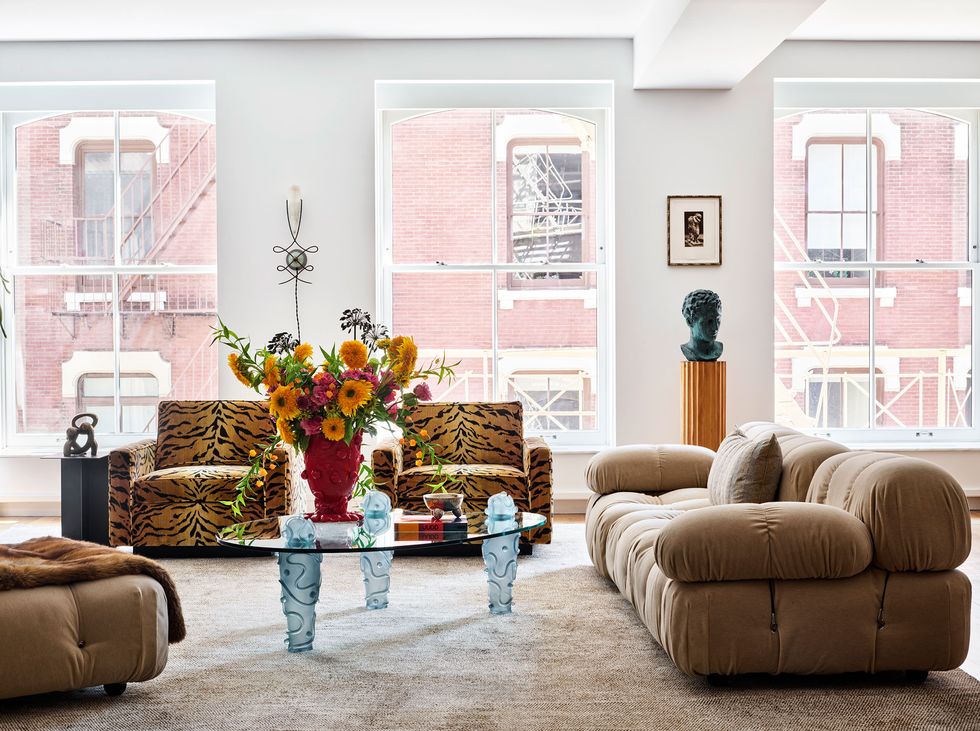 14 Designer Tips For Lightening Up A Dark Room