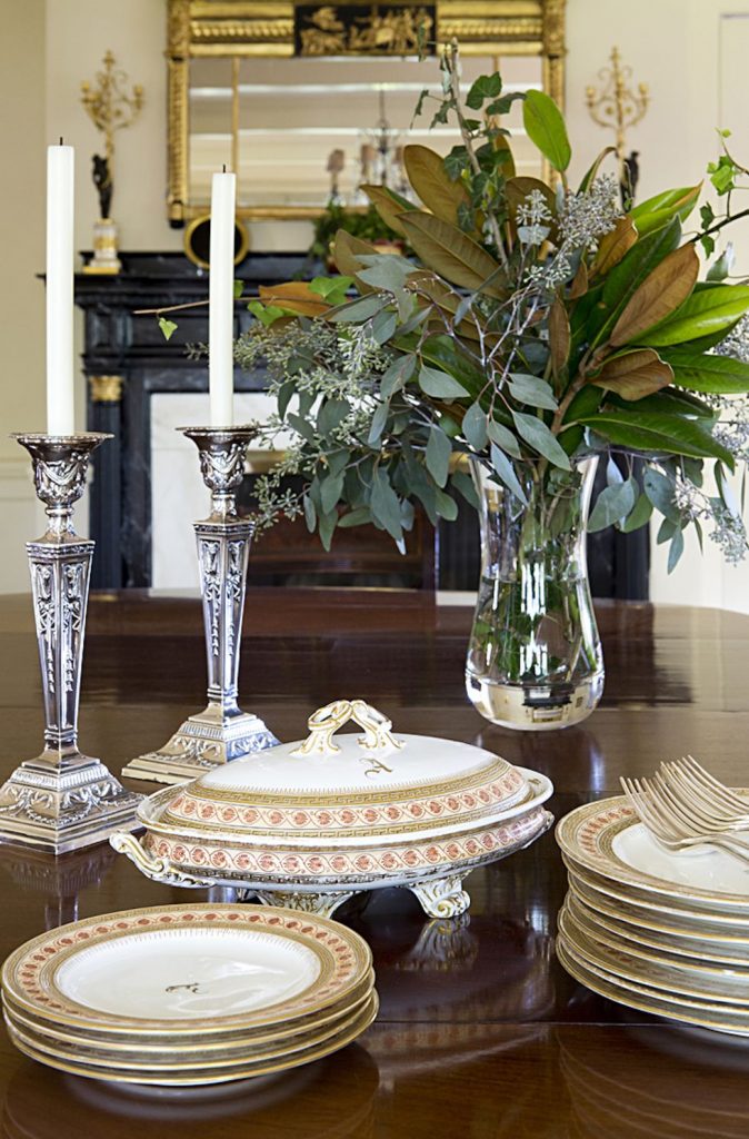 10+ Undeniably Chic Thanksgiving Decor Ideas