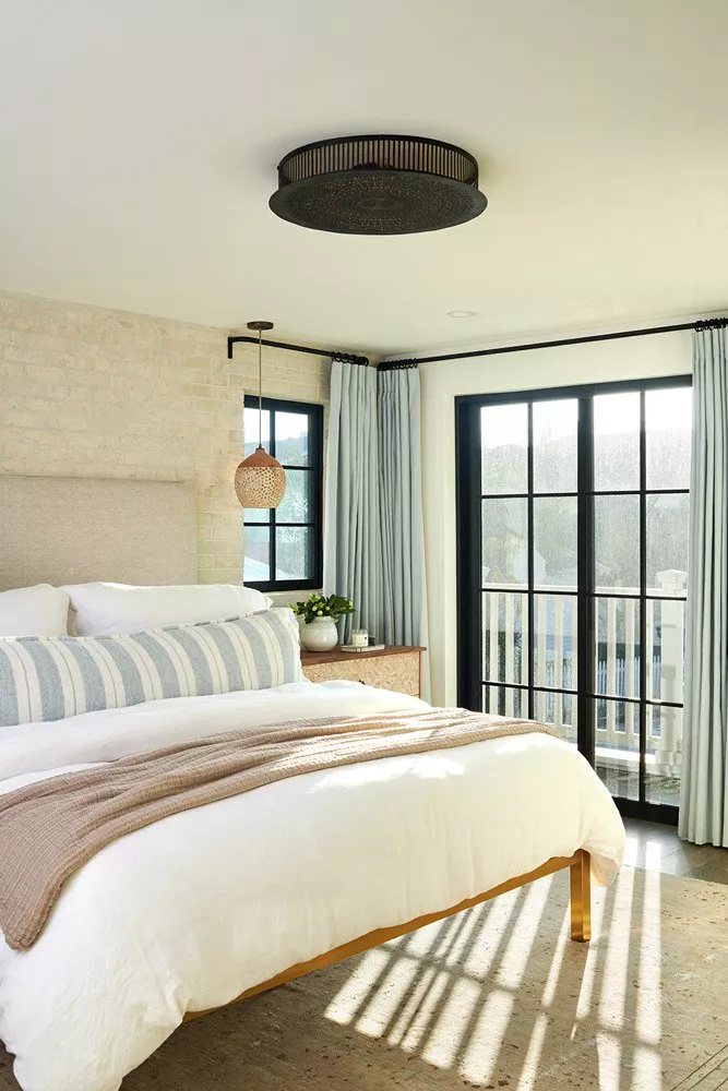 12 Bold And Beutiful Teal Bedroom Ideas