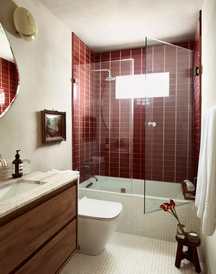 21 Ways to Decorate With Red in Your Bathroom - REDy or Not, Here They Come!