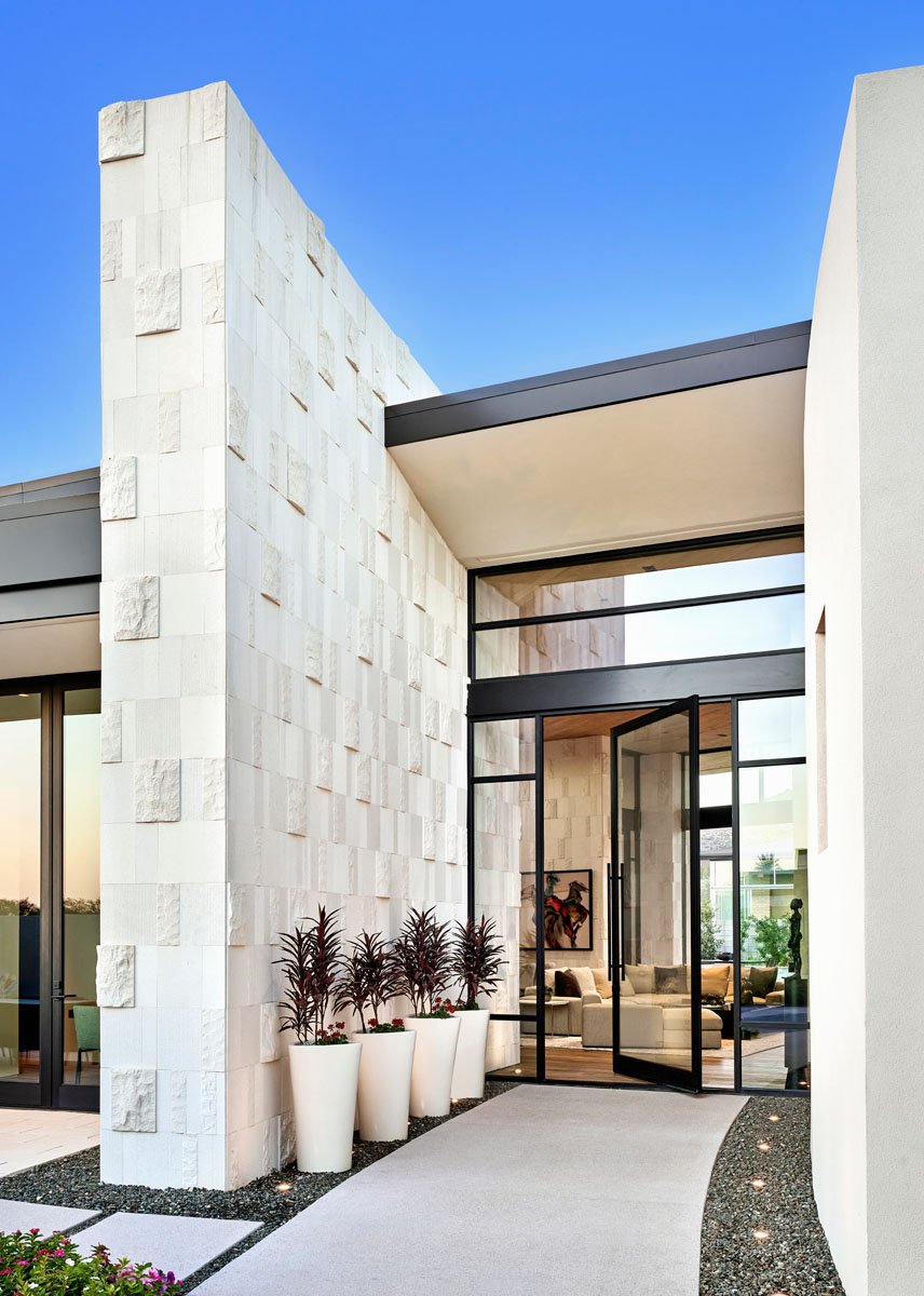 Ownby Design: Modern Desert Décor Ideas That Bring the Vacay Vibes Home