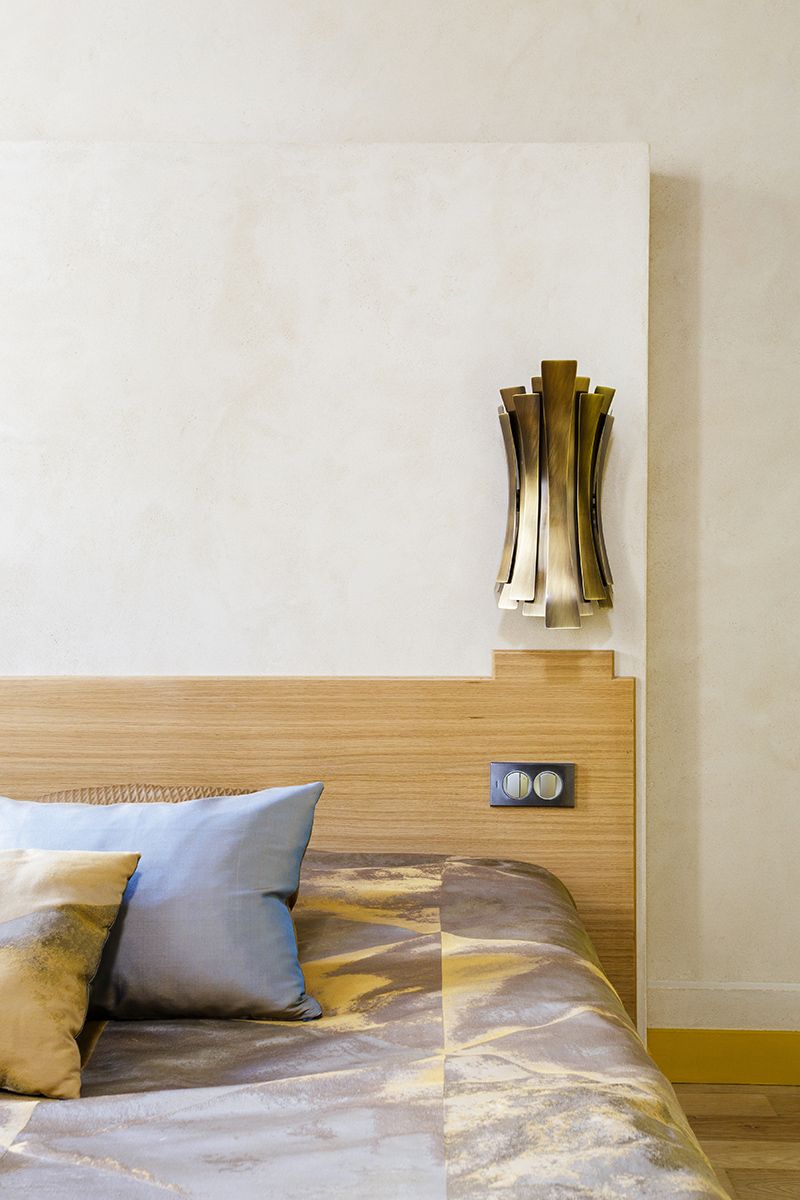 Design Piece of the Week: This Wall Lamp Will Brighten Your Home - and Look Good Doing It!